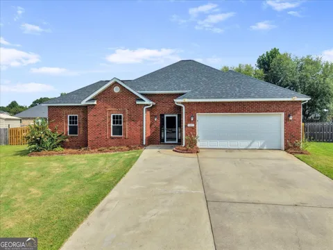109 Ritz LN