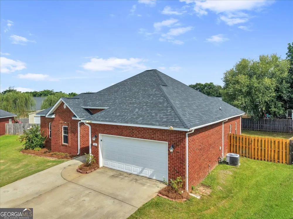 109 Ritz LN Perry, GA 31069