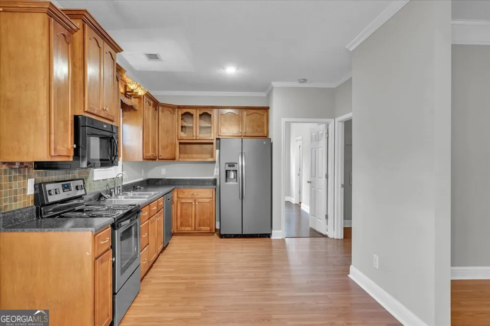 109 Ritz LN Perry, GA 31069