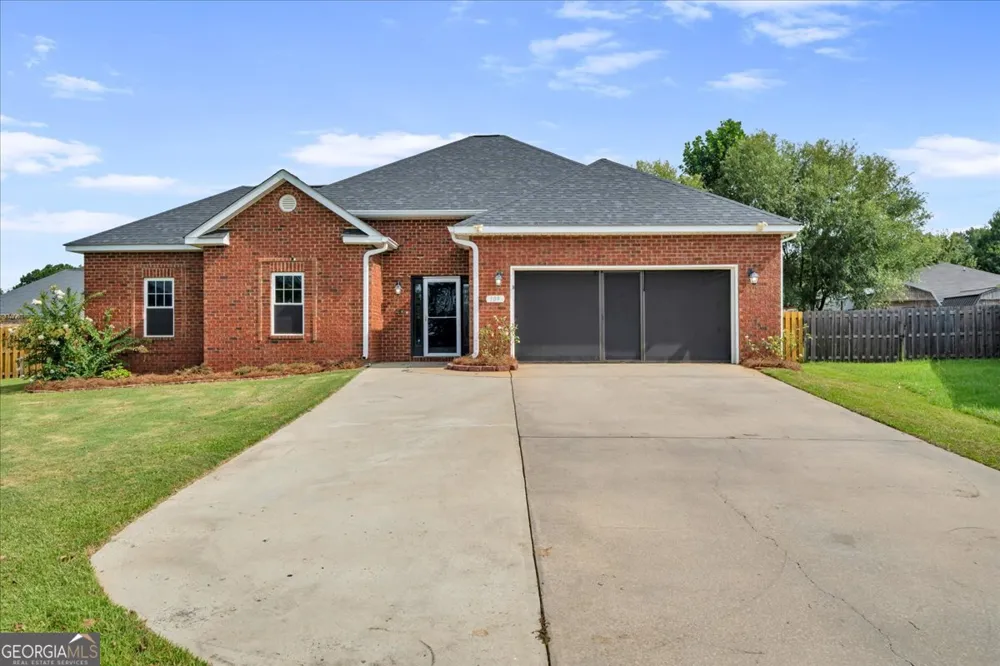 109 Ritz LN Perry, GA 31069
