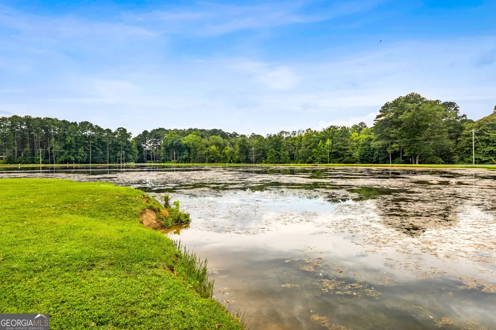 134 Ellen Hand CIR Cedartown, GA 30125