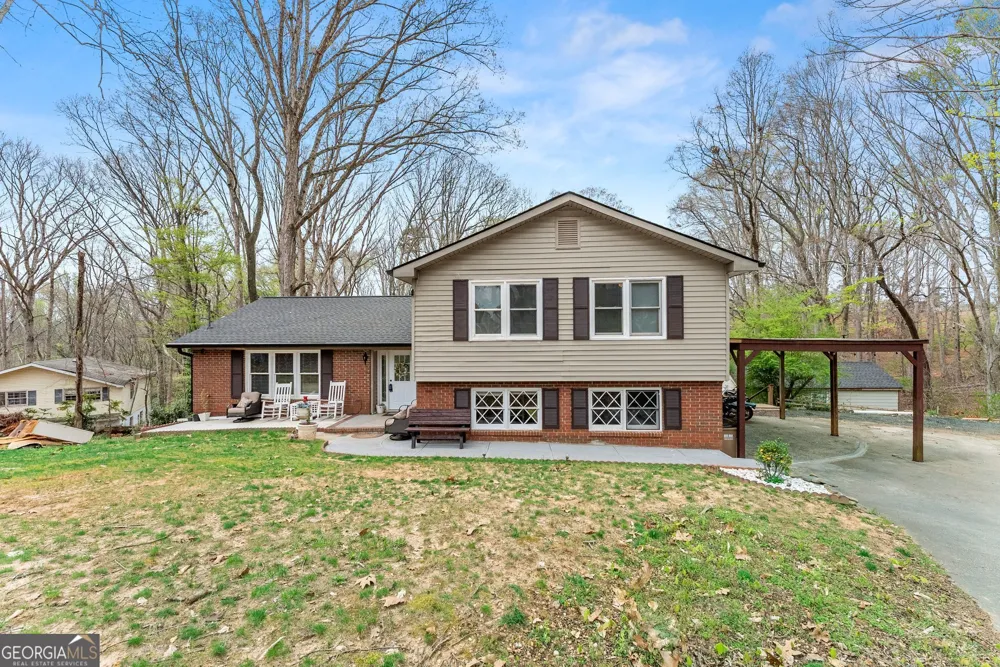 4548 Holiday Heights DR Oakwood, GA 30566