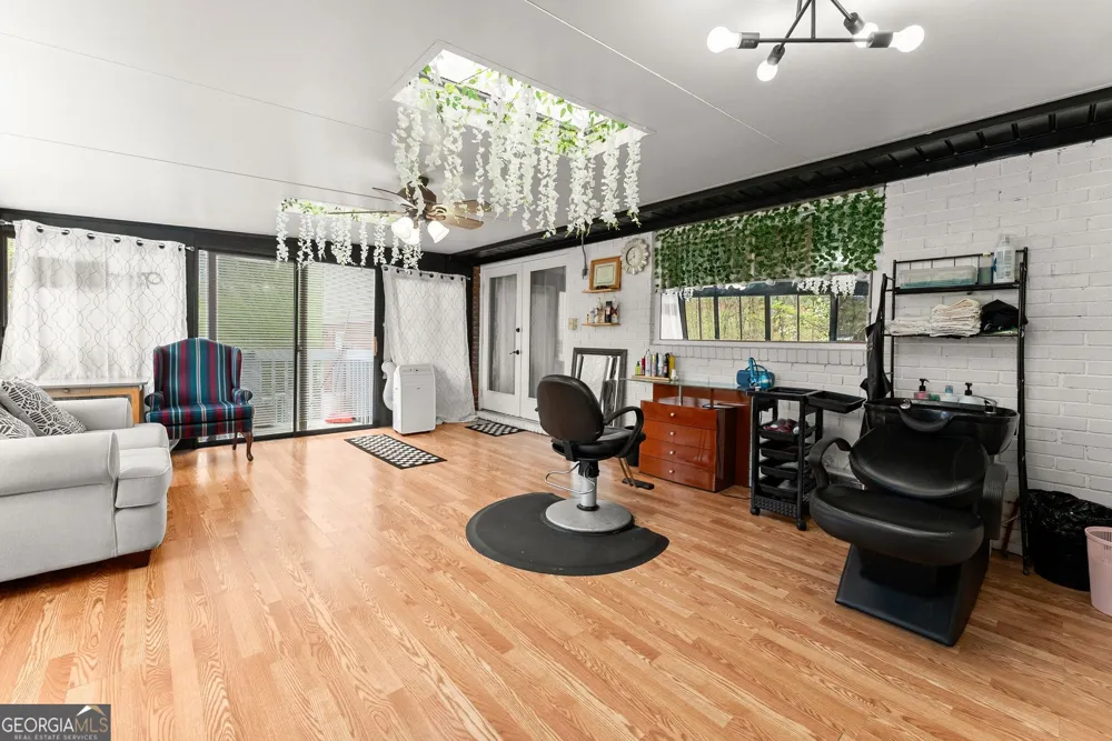4548 Holiday Heights DR Oakwood, GA 30566