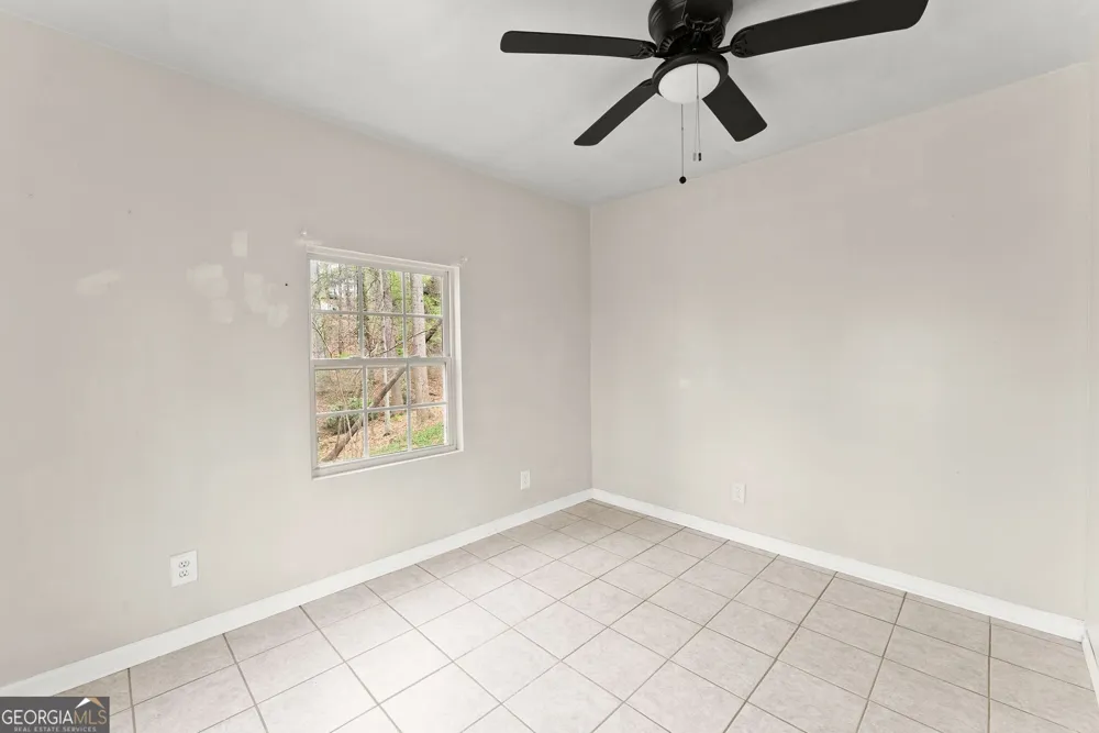4548 Holiday Heights DR Oakwood, GA 30566