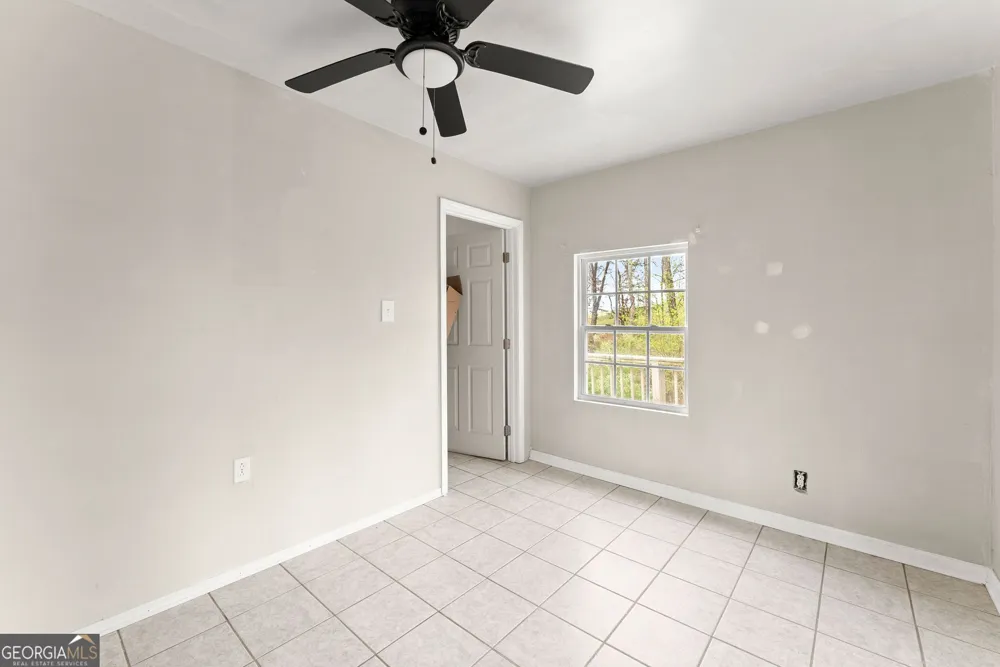 4548 Holiday Heights DR Oakwood, GA 30566