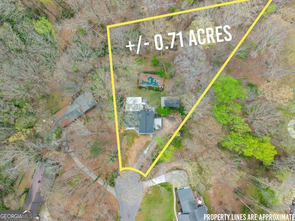 4548 Holiday Heights DR Oakwood, GA 30566