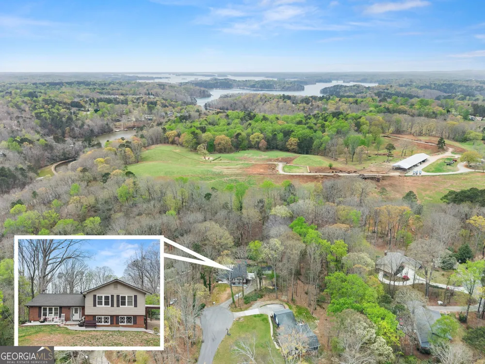 4548 Holiday Heights DR Oakwood, GA 30566