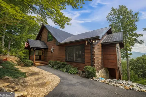 157 Misty Mountain LN