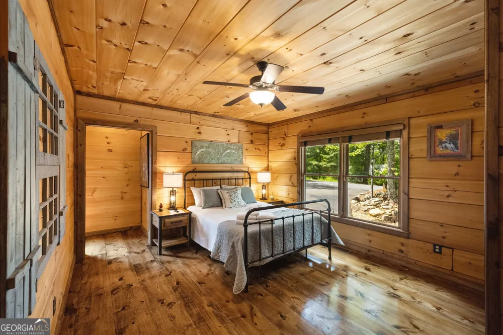 157 Misty Mountain LN Blue Ridge, GA 30513