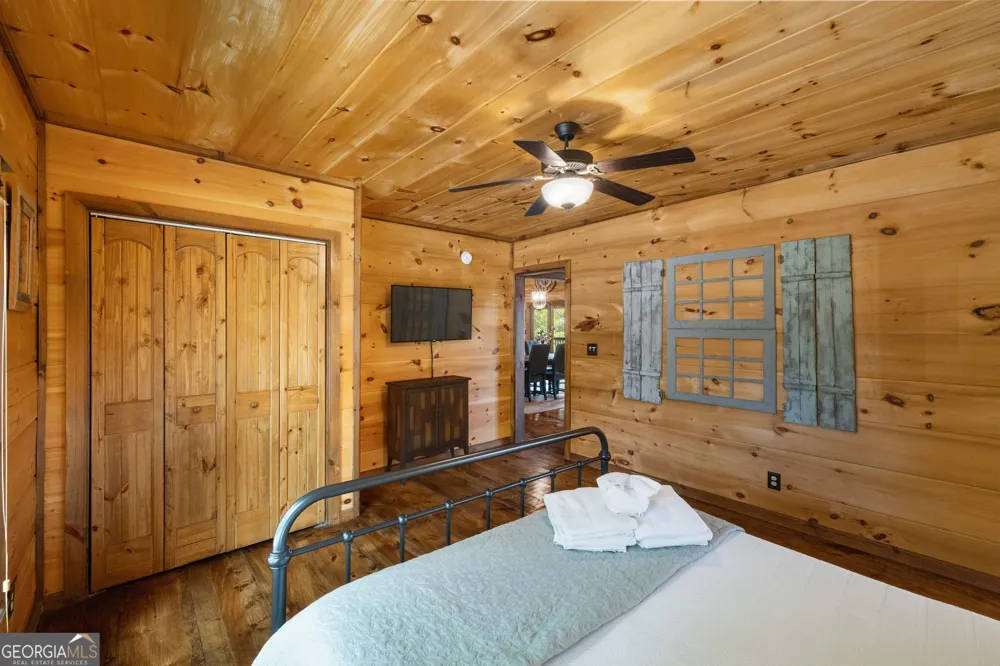 157 Misty Mountain LN Blue Ridge, GA 30513