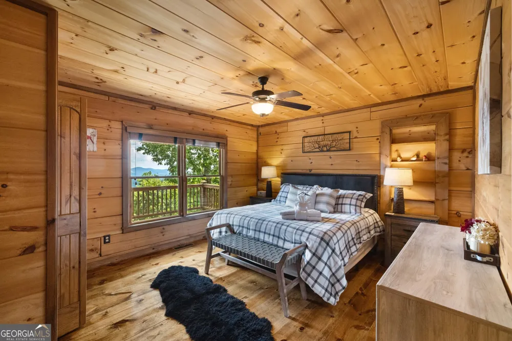 157 Misty Mountain LN Blue Ridge, GA 30513