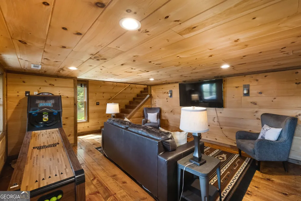 157 Misty Mountain LN Blue Ridge, GA 30513