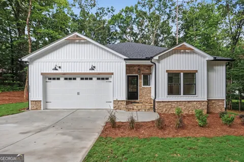 1632 McClung RD
