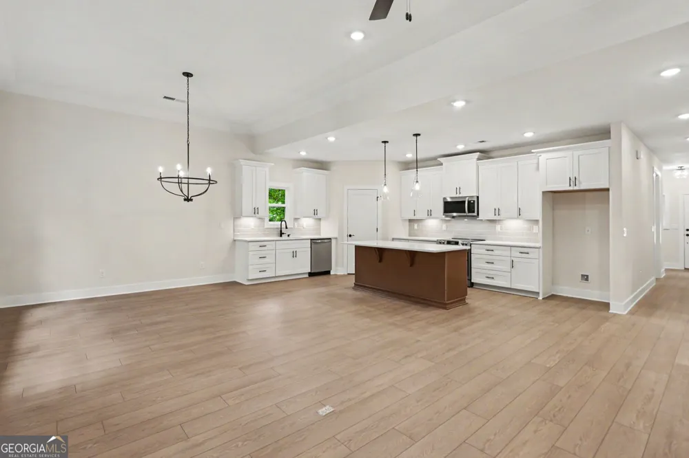 1632 McClung RD Hiram, GA 30141