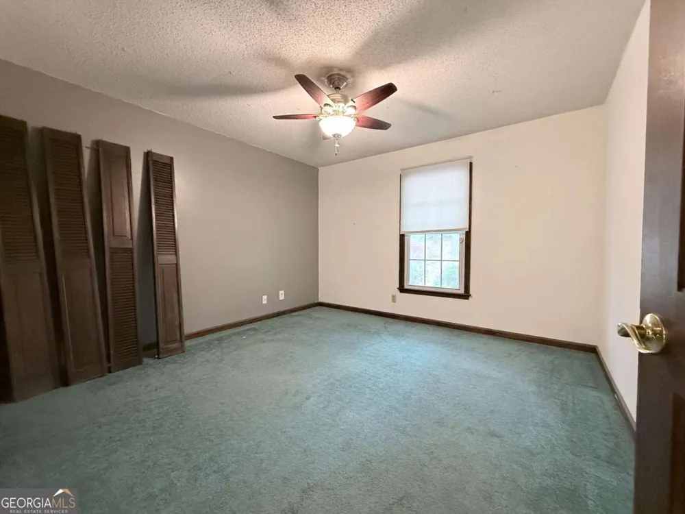 3033 Riviera DR NW Conyers, GA 30012