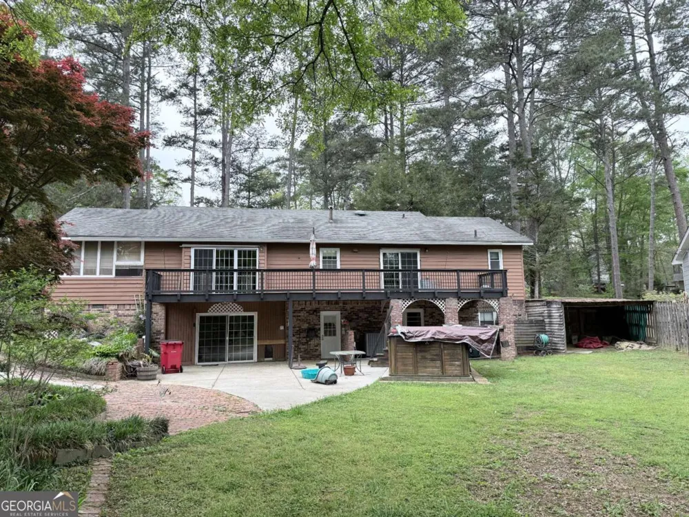 3033 Riviera DR NW Conyers, GA 30012
