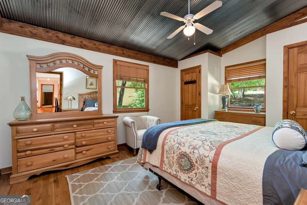 142 Hugh Dorsey RD Hartwell, GA 30643
