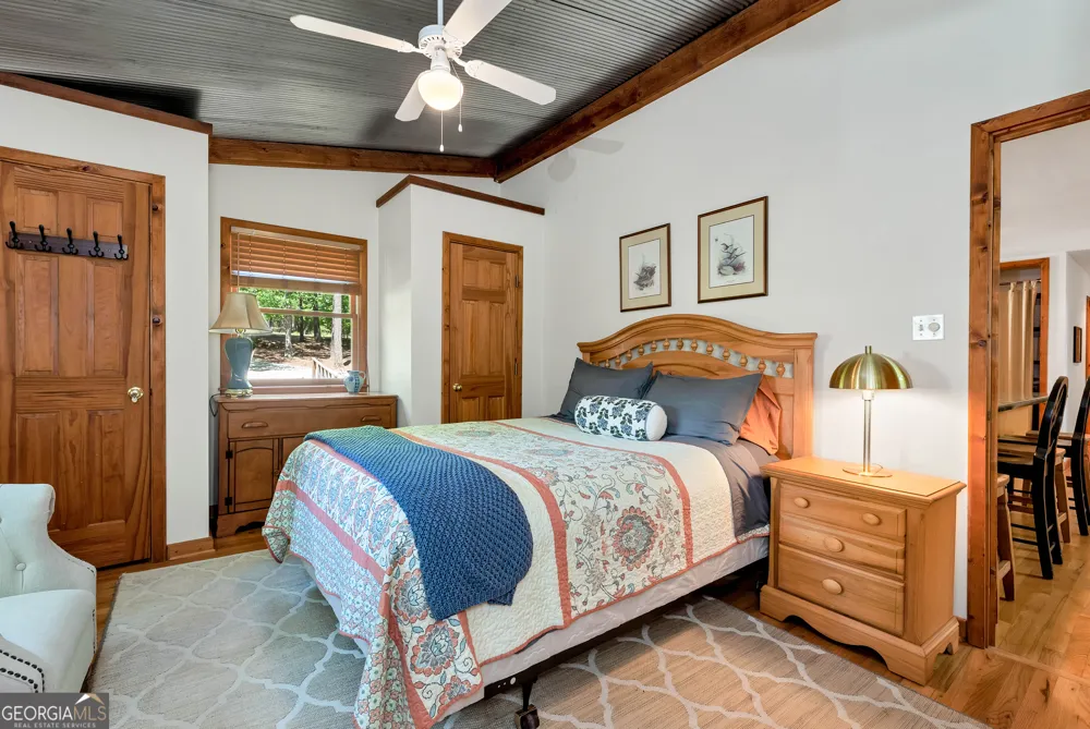 142 Hugh Dorsey RD Hartwell, GA 30643