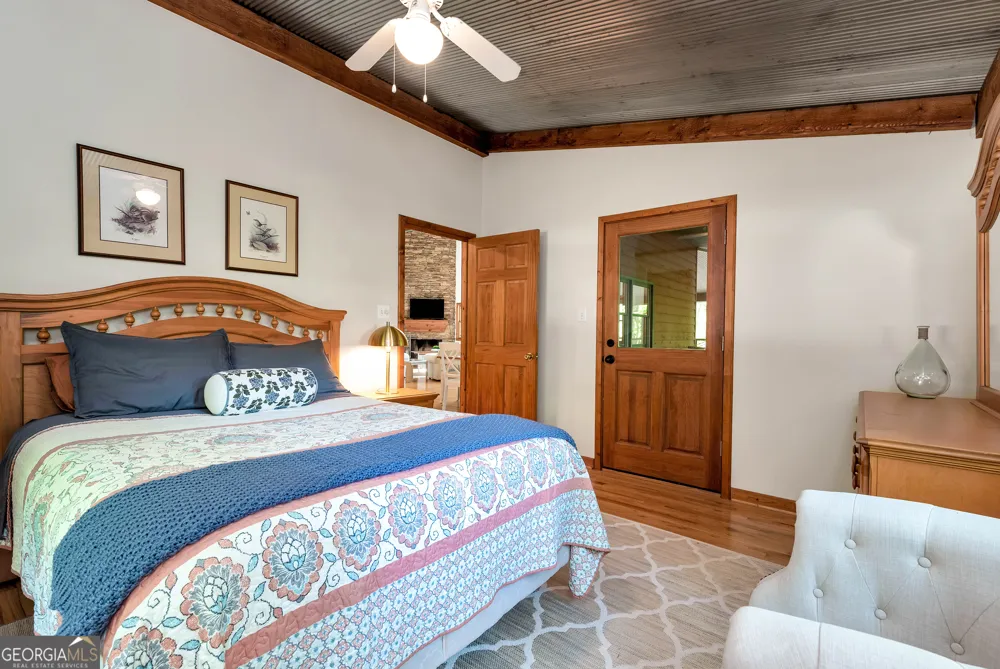 142 Hugh Dorsey RD Hartwell, GA 30643