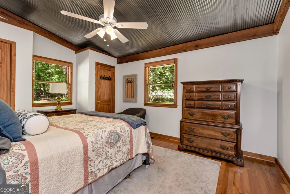 142 Hugh Dorsey RD Hartwell, GA 30643