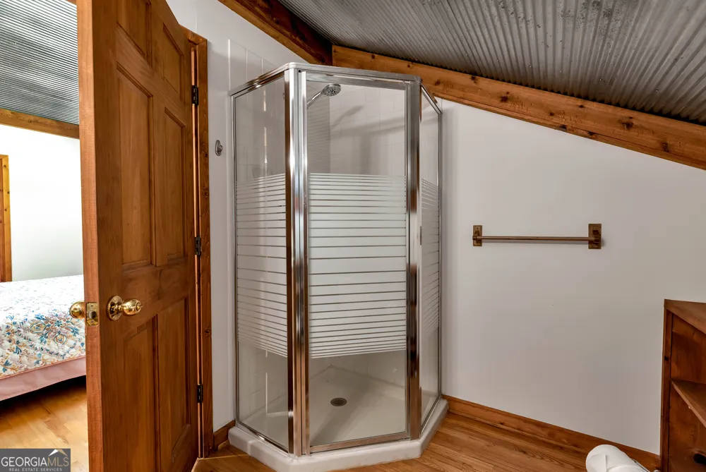 142 Hugh Dorsey RD Hartwell, GA 30643