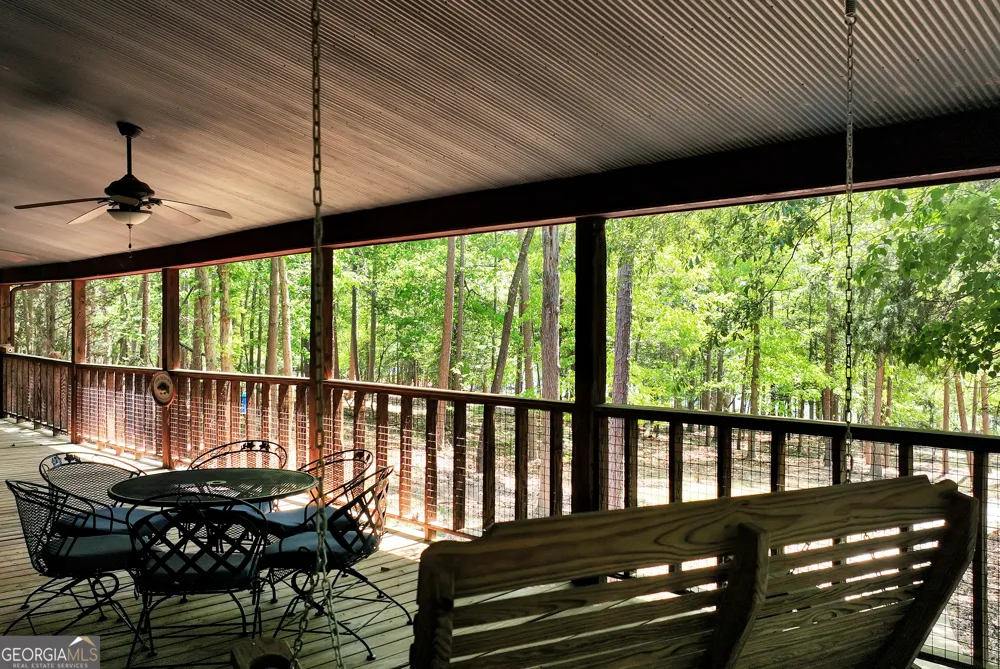 142 Hugh Dorsey RD Hartwell, GA 30643