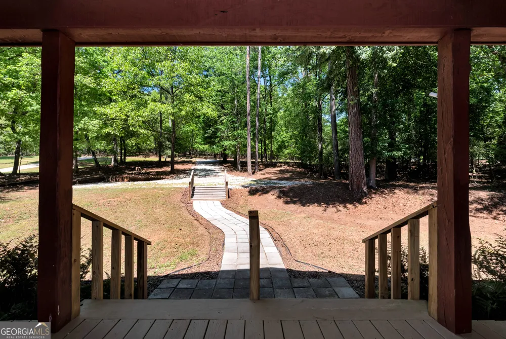 142 Hugh Dorsey RD Hartwell, GA 30643