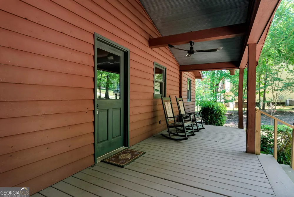 142 Hugh Dorsey RD Hartwell, GA 30643