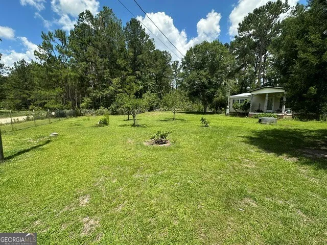 686 Victory CIR Lyons, GA 30436
