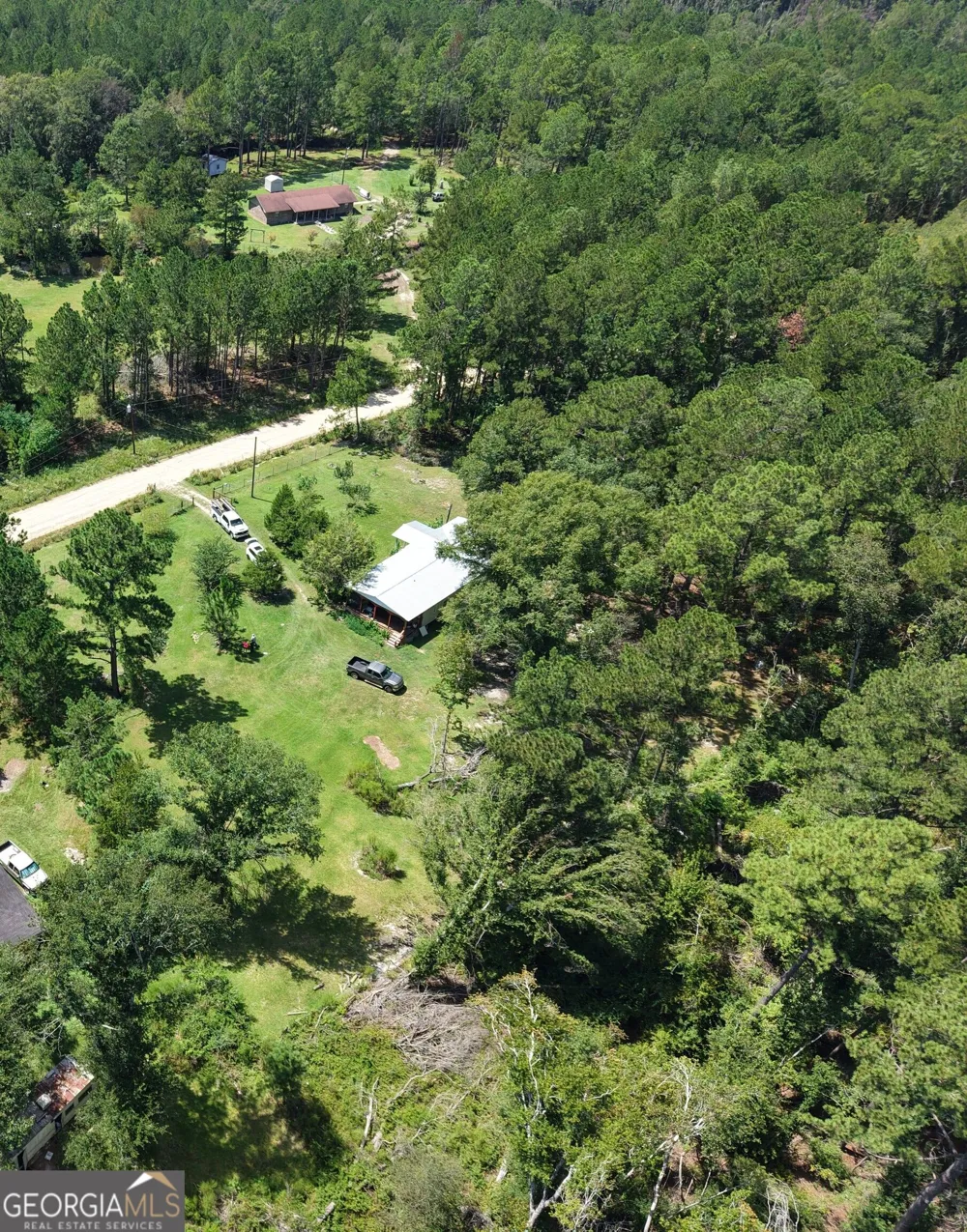 686 Victory CIR Lyons, GA 30436