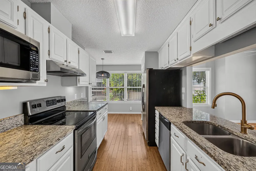 614 Cedar ST St. Simons, GA 31522