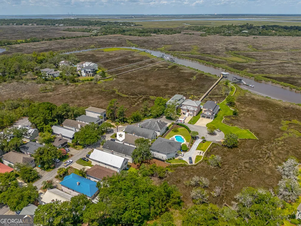 614 Cedar ST St. Simons, GA 31522
