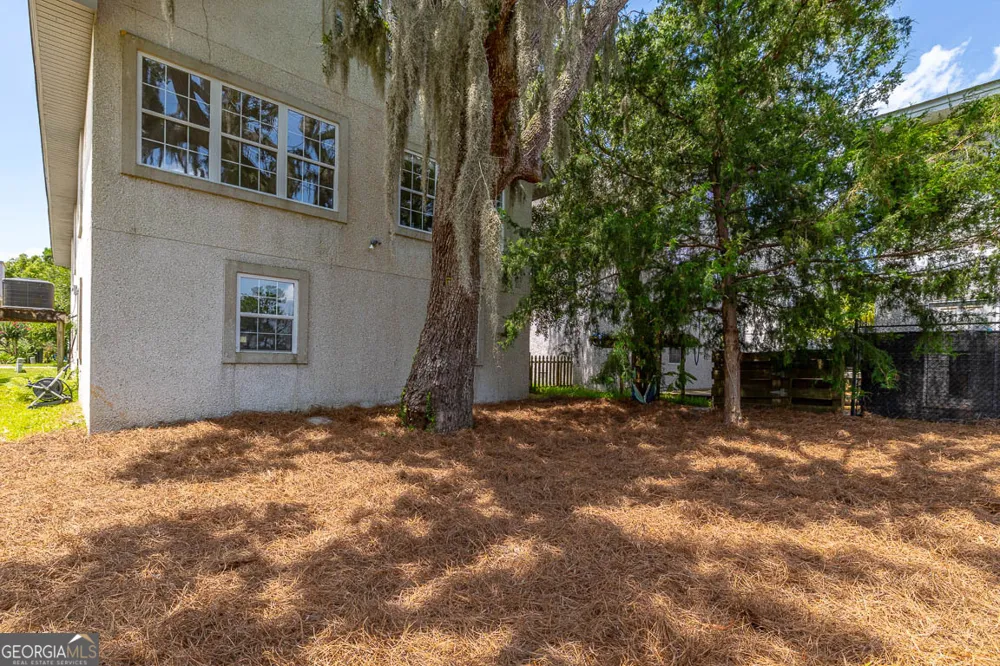 614 Cedar ST St. Simons, GA 31522