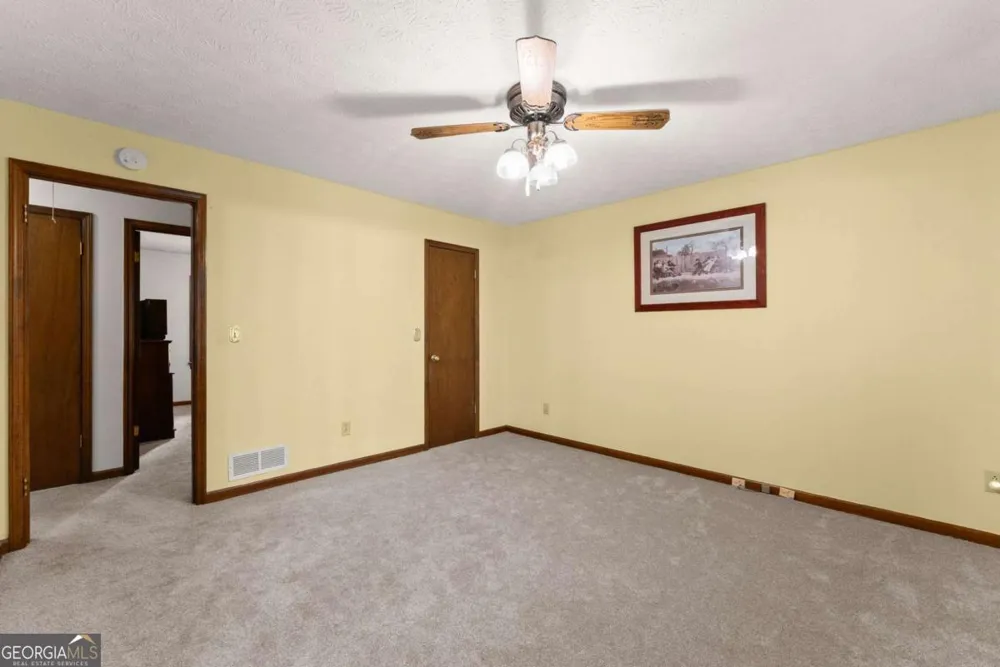 1155 Lakeridge CT Grayson, GA 30017