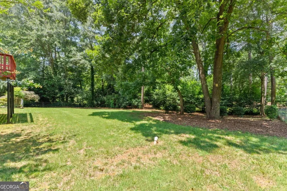 1155 Lakeridge CT Grayson, GA 30017