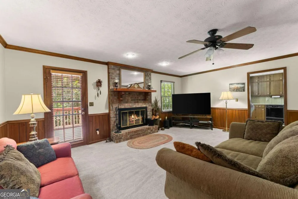 1155 Lakeridge CT Grayson, GA 30017
