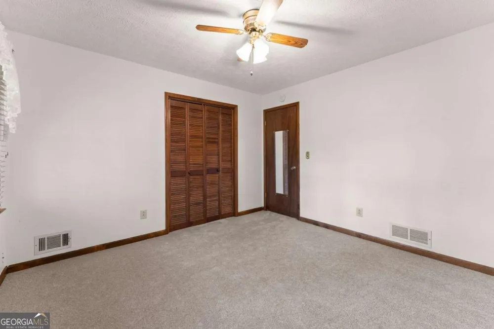 1155 Lakeridge CT Grayson, GA 30017