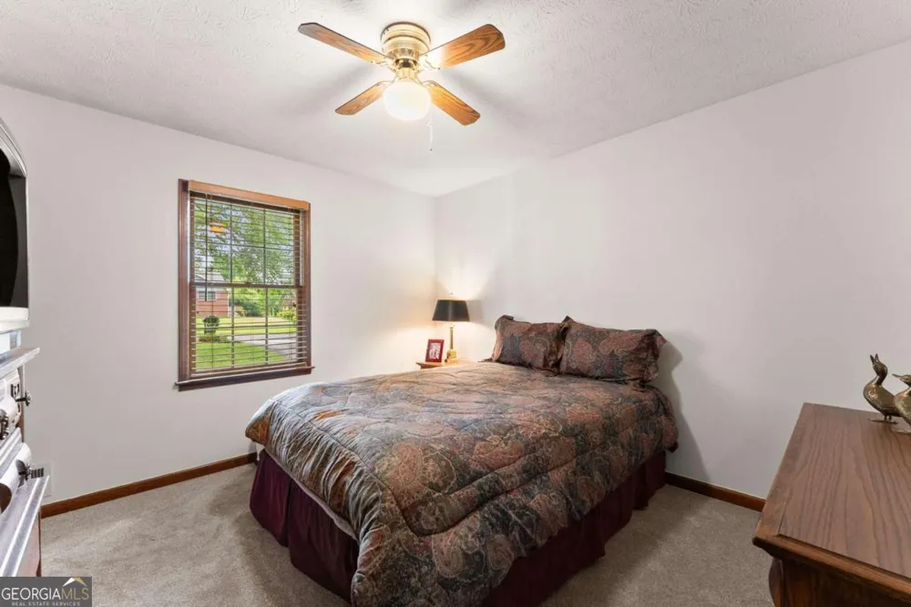 1155 Lakeridge CT Grayson, GA 30017