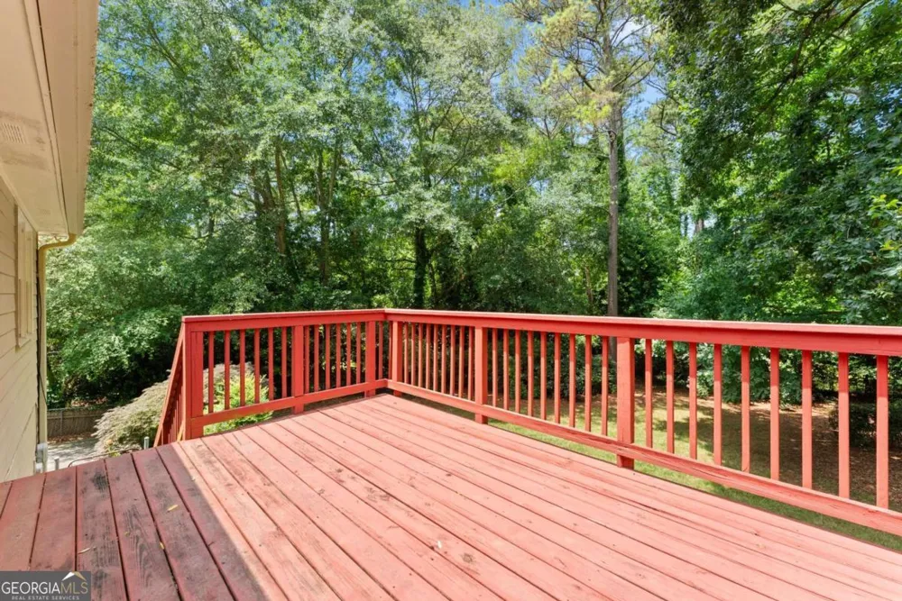 1155 Lakeridge CT Grayson, GA 30017