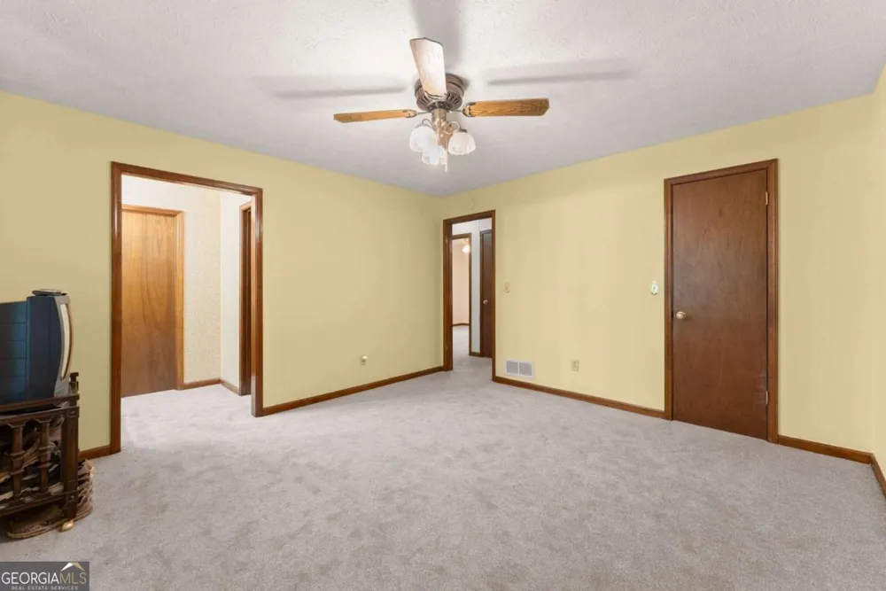 1155 Lakeridge CT Grayson, GA 30017