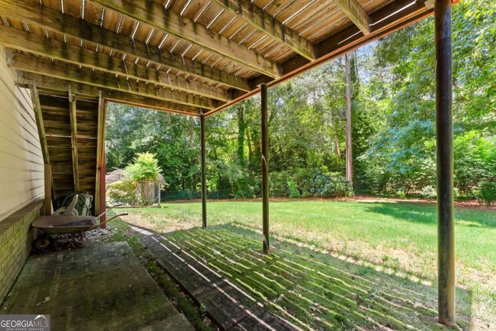 1155 Lakeridge CT Grayson, GA 30017