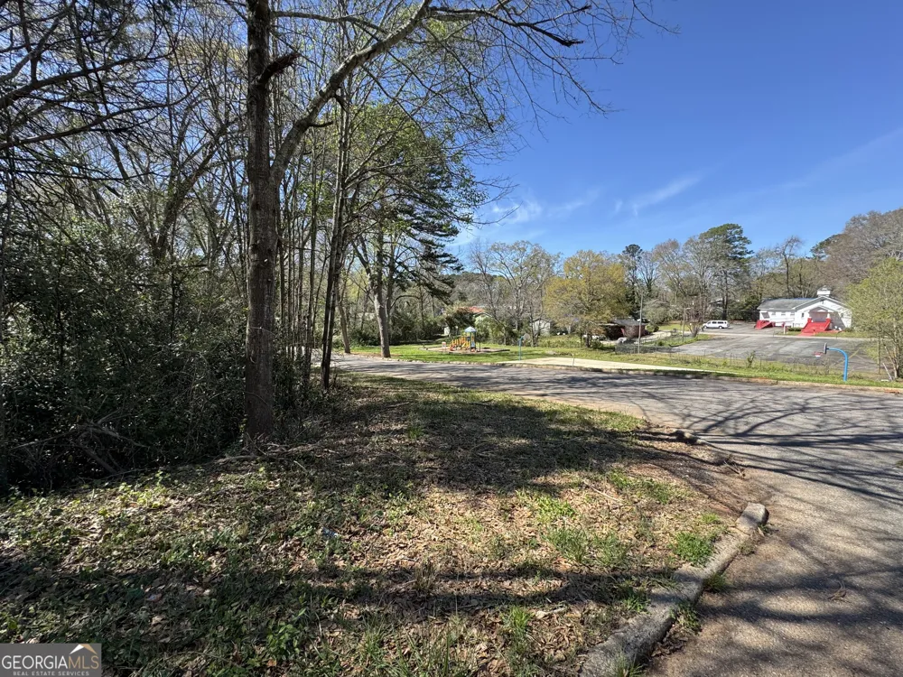 219 Banks ST LaGrange, GA 30240