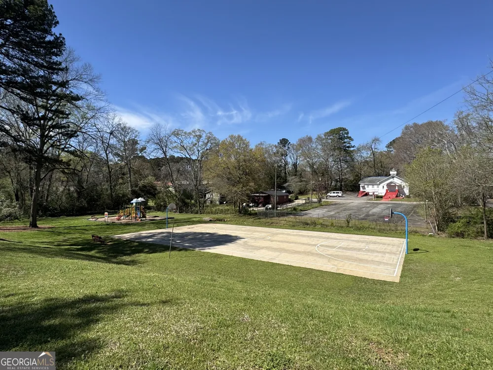 219 Banks ST LaGrange, GA 30240