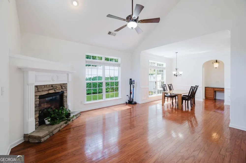 2692 Sardis Chase CT Buford, GA 30519