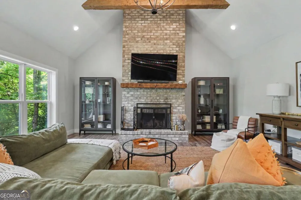 1220 Dogwood TRL Hiawassee, GA 30546