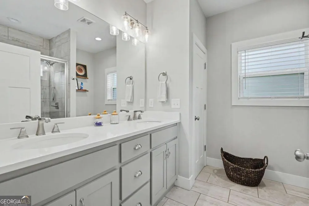 1220 Dogwood TRL Hiawassee, GA 30546