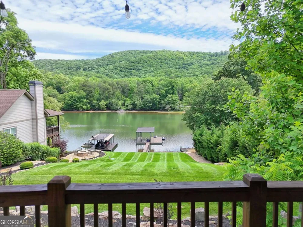 1220 Dogwood TRL Hiawassee, GA 30546