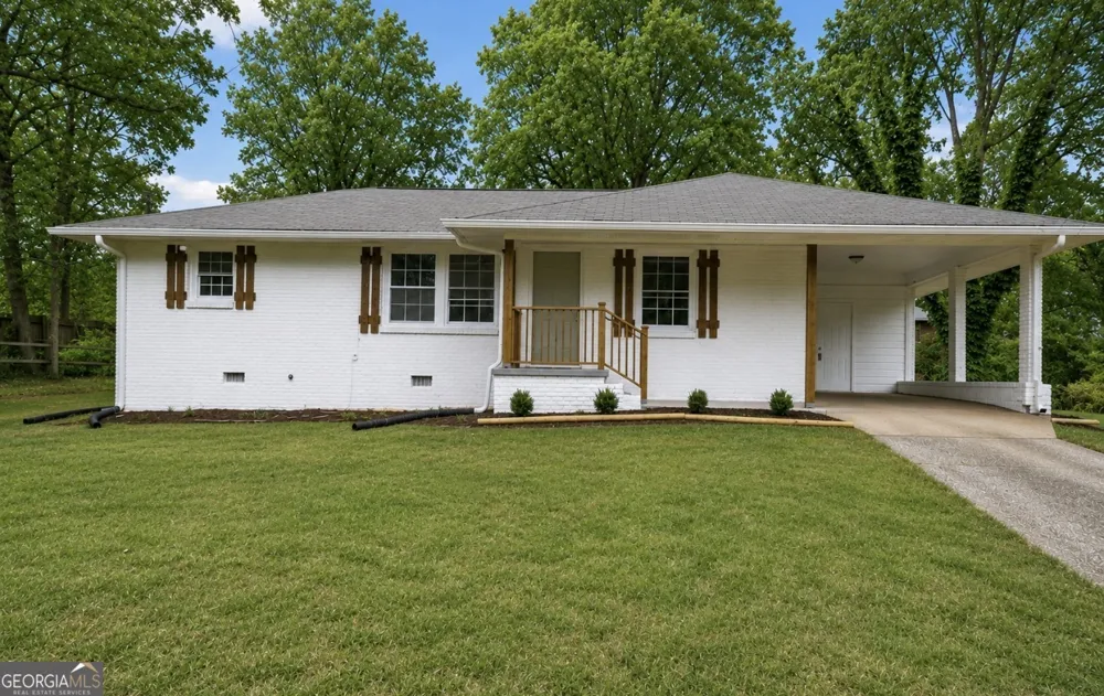 926 Green Valley RD SW Mableton, GA 30126