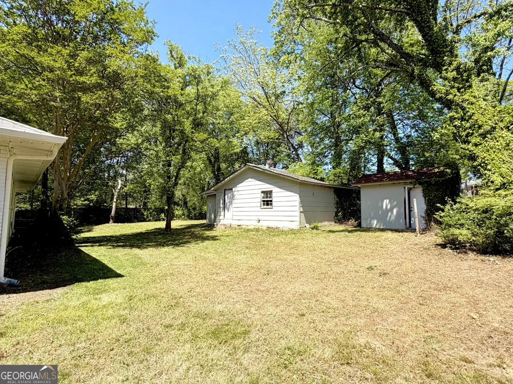 926 Green Valley RD SW Mableton, GA 30126