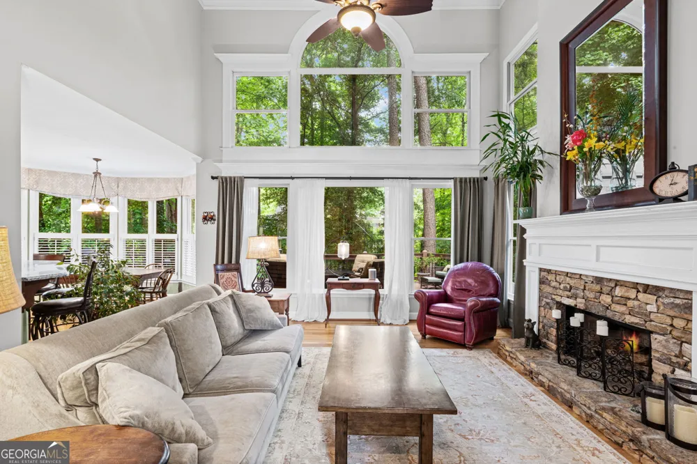 10565 Cauley Creek DR Johns Creek, GA 30097